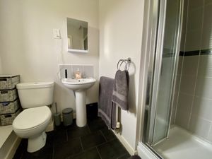 En-Suite- click for photo gallery